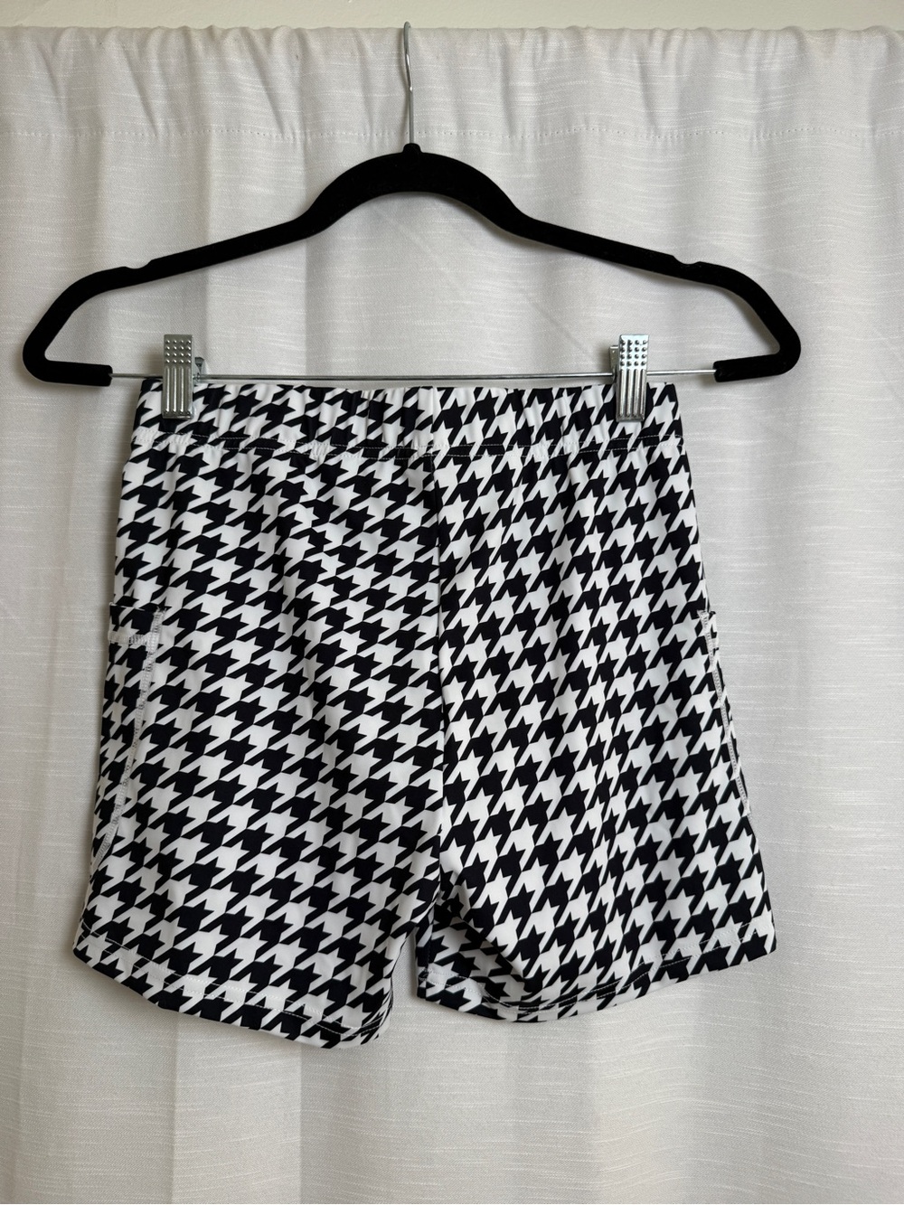 Viodia Black & White Houndstooth Athletic Shorts | Size XS NWT - Picture 8 of 12